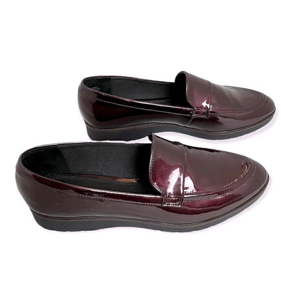 NWOT Kelly & Katie Maroon Patent Leather Slip-on Loafer Size 9.5 - Picture 4 of 6